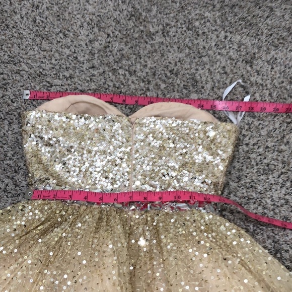 SOLD NWT Sherri Hill Dress Size 6 Nude Gold Sequin Rhinestone Mini Style 2787 - Picture 8 of 12